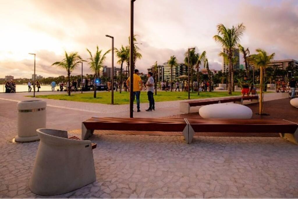 Apartamento Apartamento Na Quadra Da Praia. *