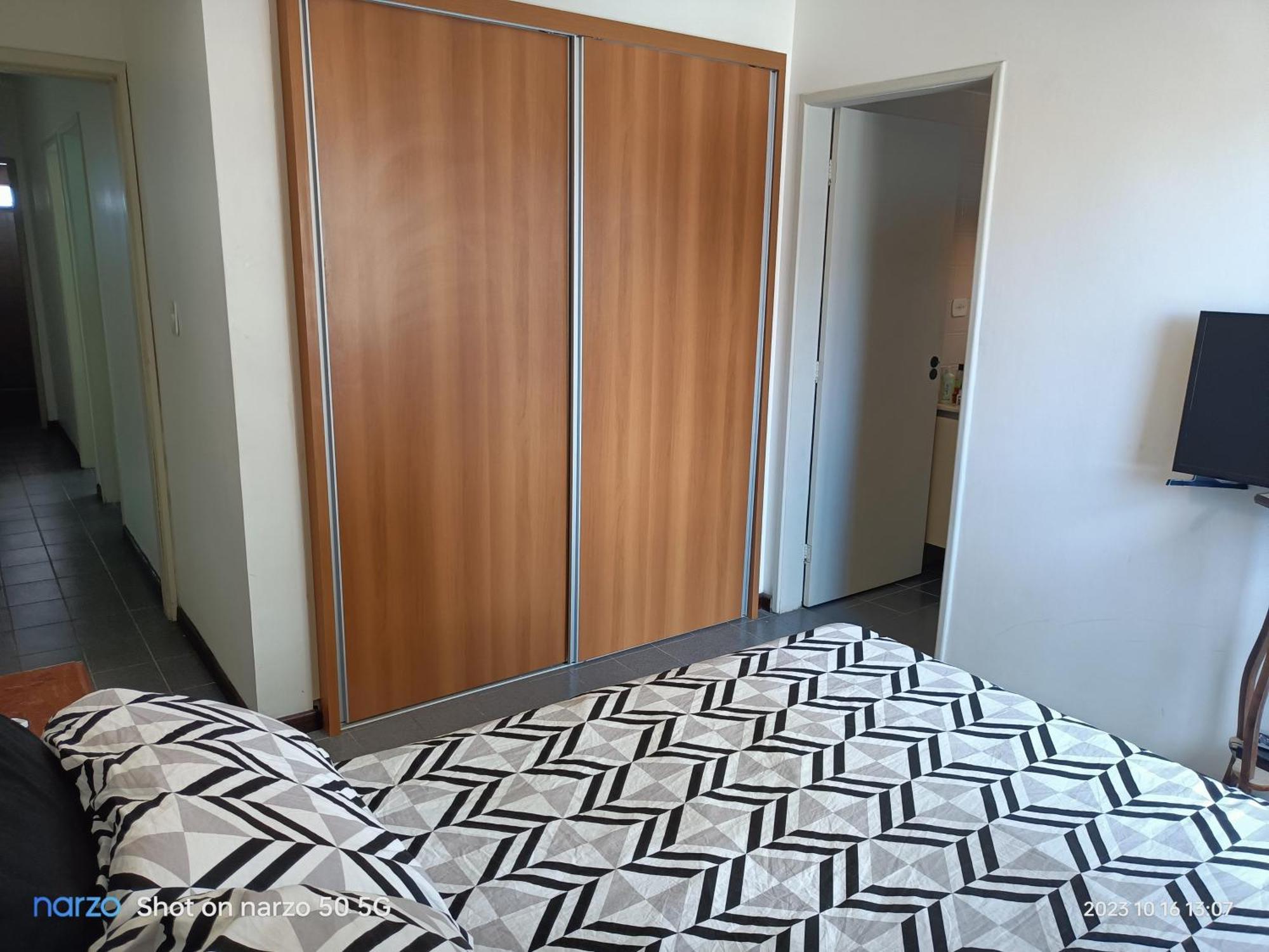 Apartamento Apartamento Na Quadra Da Praia. *